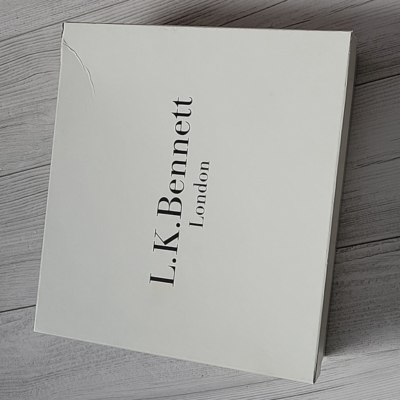 LK Bennett Pumps with Elastic Straps - Picture 4 of 13